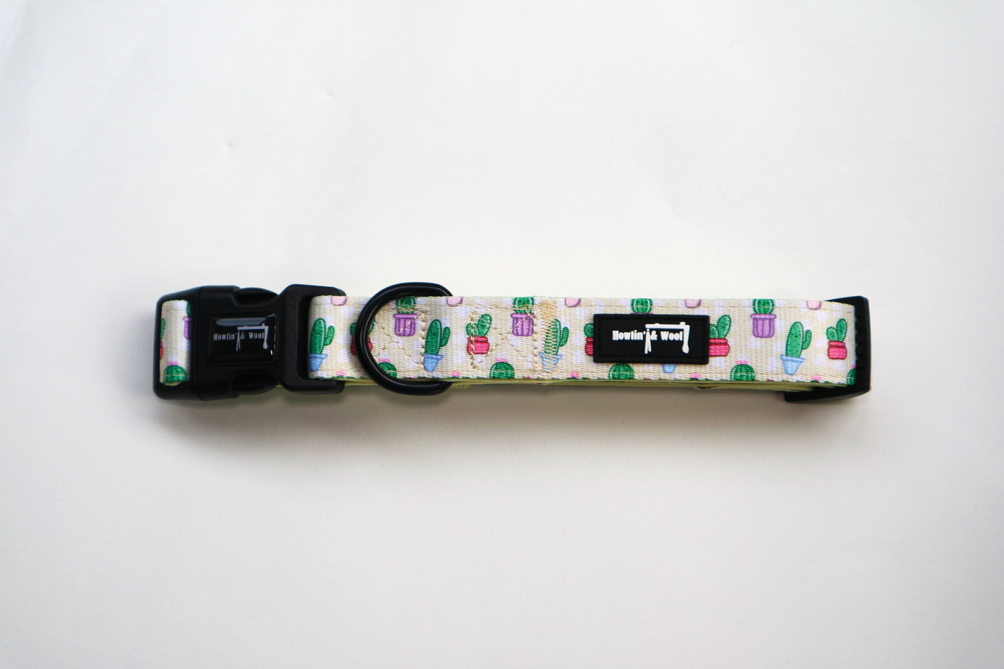 Wee Pricks - Adjustable collar