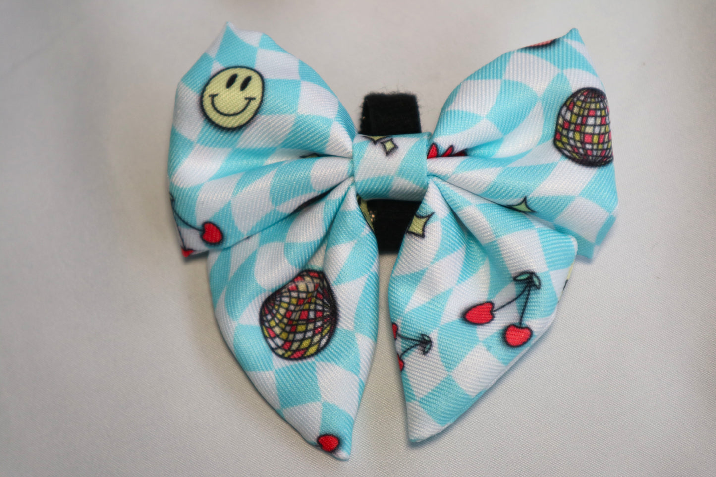 Disco InFURno - Sailor Bow